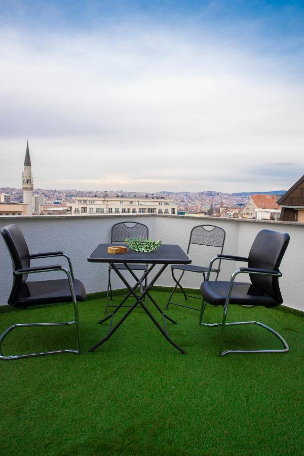 Ora-Prn,Cosy Apartment In The City Center Prishtinë Luaran gambar